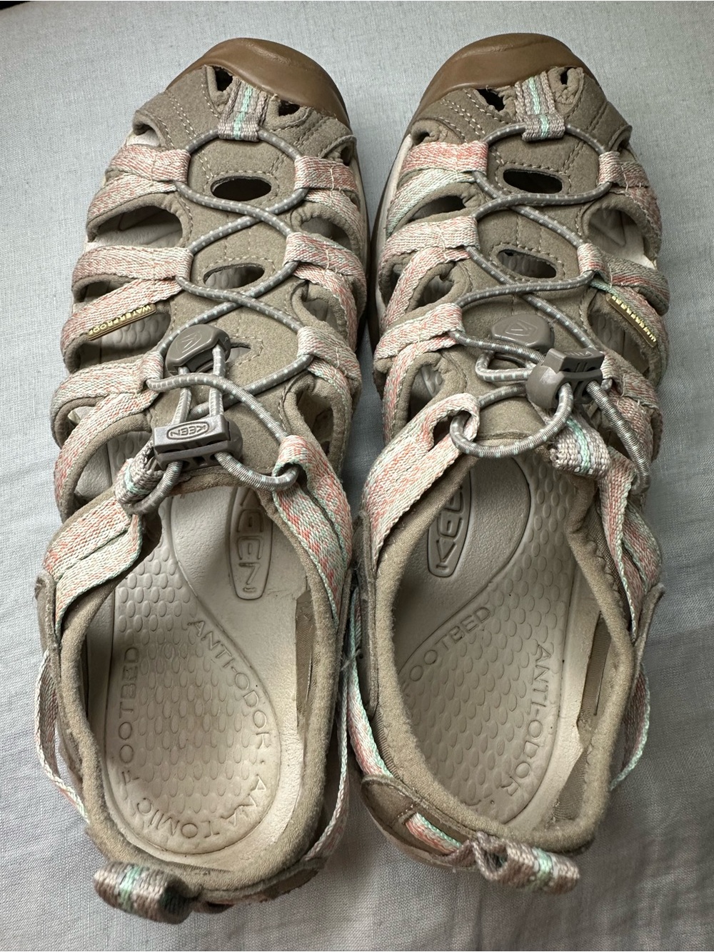Women’s Keen Whisper Wet / Dry Sandals Taupe & Coral Colorway Size 9 - Picture 5 of 6